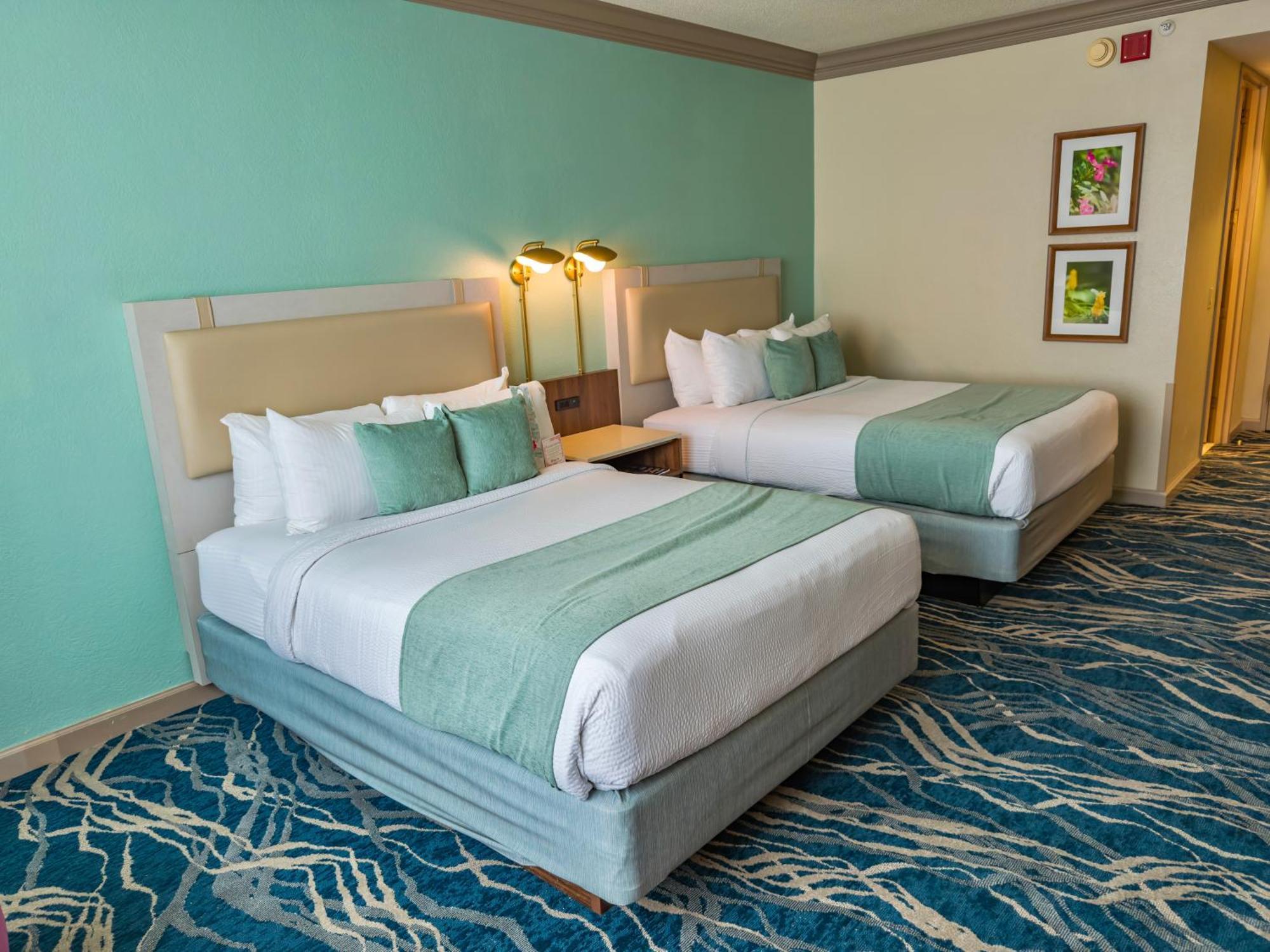 Queen Room with Two Queen Beds - Bayou View - Disability Access,1765874597:JPEG